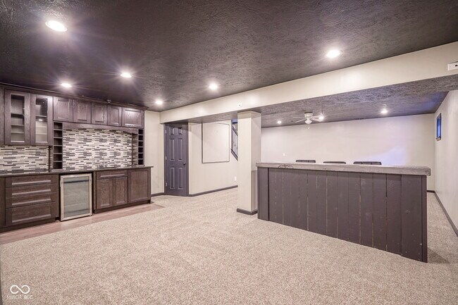 Building Photo - 4018 Ivory Ct