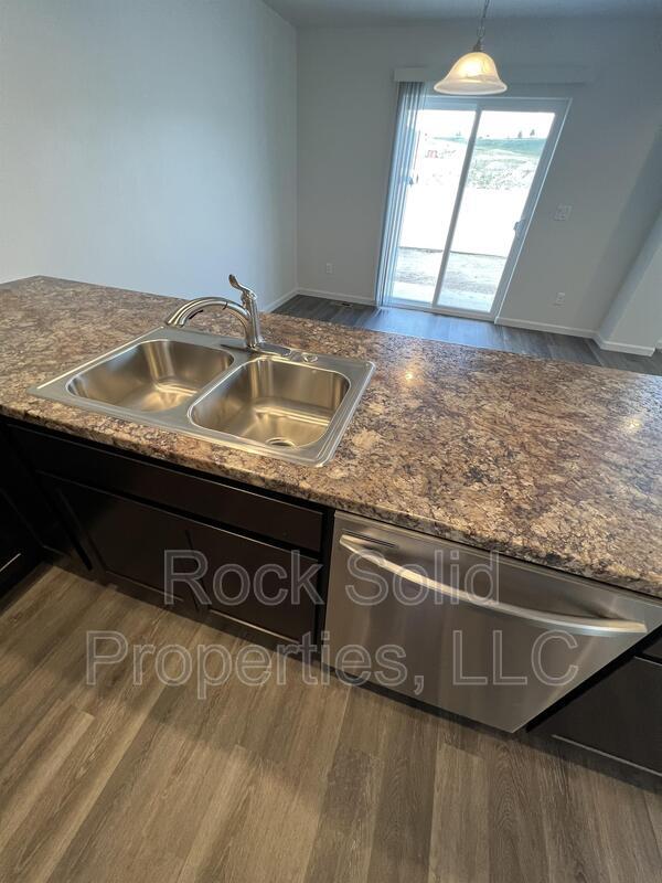 Building Photo - 1508 Danny Pl