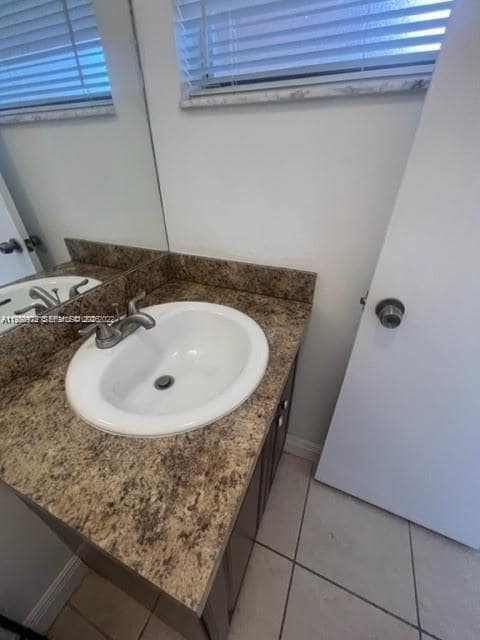 Building Photo - 6670 Royal Palm Blvd