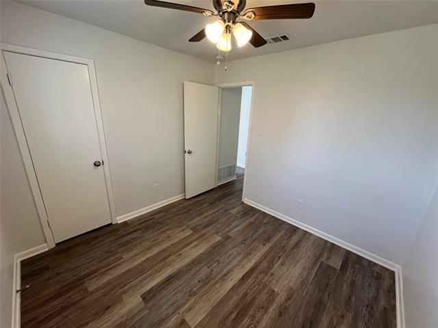 Building Photo - 824 Johnnie Row