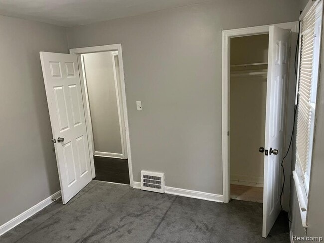 Building Photo - 19803 Santa Rosa Dr