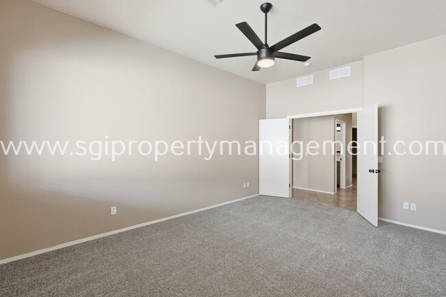 Building Photo - 13178 W Rimrock St