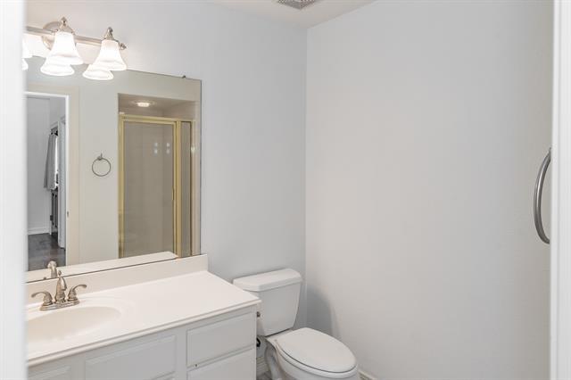 Building Photo - 4213 Wycliff Ave