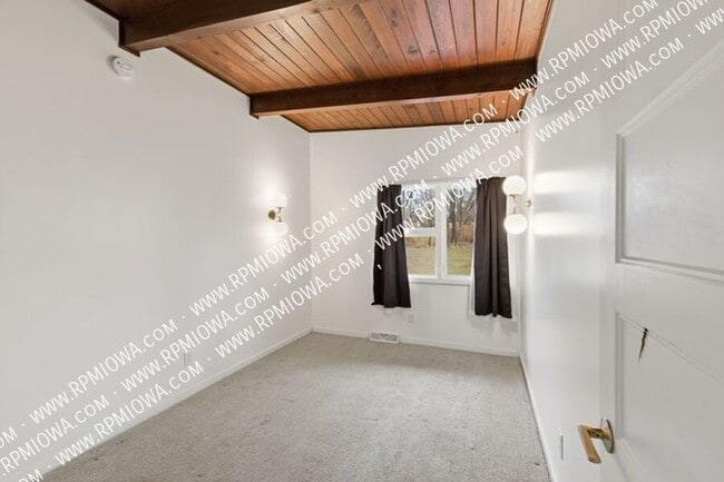 Building Photo - 3135 SW 23rd St