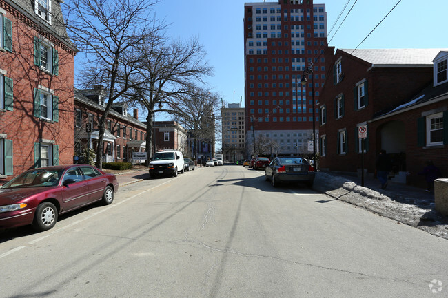 Building Photo - Amaskeag Residences