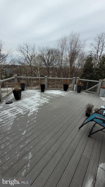 Building Photo - 557 Bellview Ave