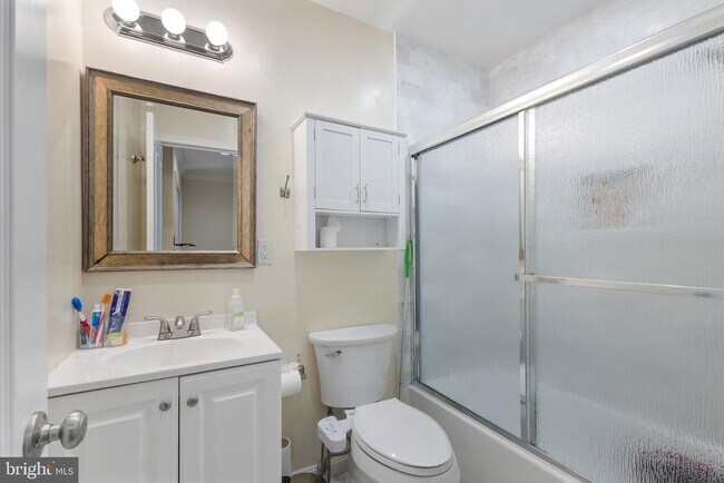 Building Photo - 2805 Lafora Ct