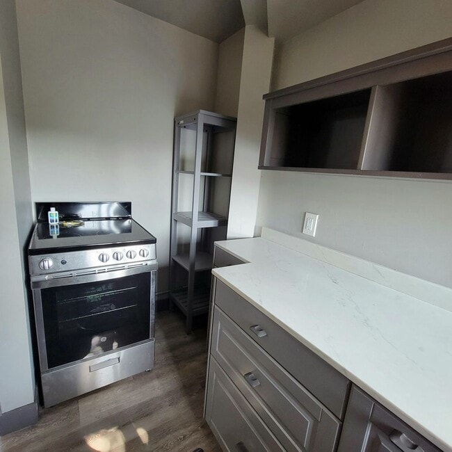 Building Photo - Private Beautiful Yurt Studio - home in Fletcher Hills