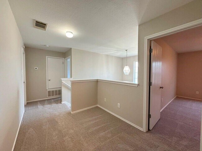 Building Photo - 119 Peppergrass Cove