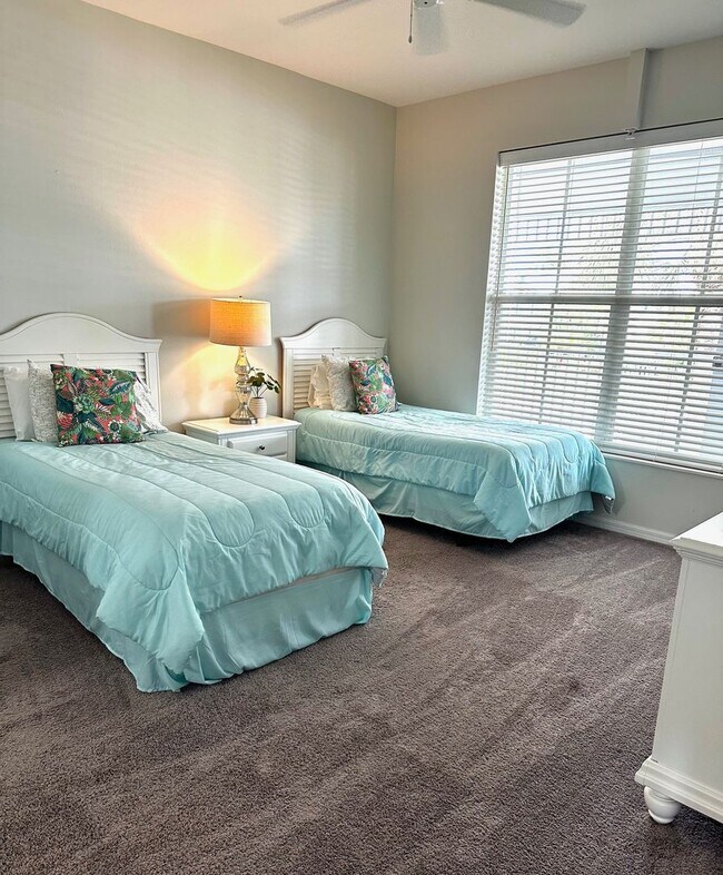 Building Photo - Luxury Fully-Furnished Villa with Golf Access | Annual Rental In Greenlinks at Lely