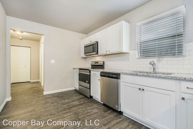 Building Photo - 4 br, 2.5 bath House - 1550 Jacqueline Drive