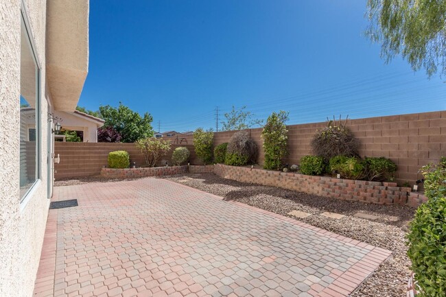 Building Photo - Gated Community Near SOUTHWEST Summerlin