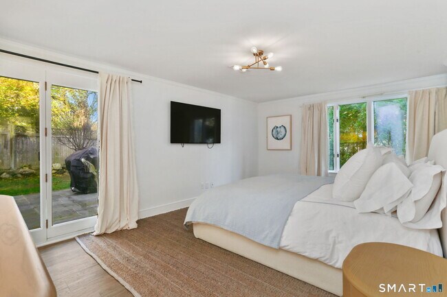 Building Photo - 6 Meadowbank Rd