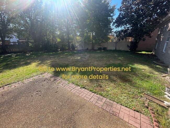 Building Photo - Nashville - Bellevue Area - 4 Bedrooms