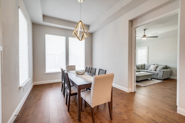 Building Photo - 4080 Freeman Way