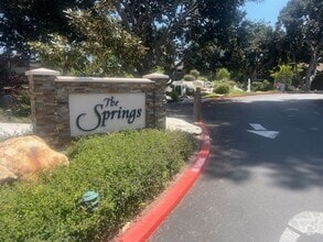 Building Photo - IRVINE 1 BEDROOM 1 BATH CONDO $2250
