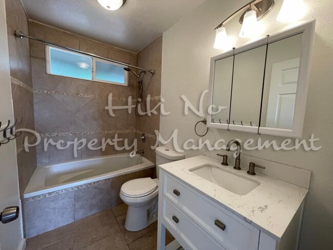 Building Photo - 74-873 Hau'oli Place