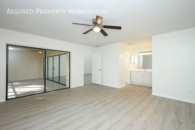 Building Photo - 301 Dryberry Way