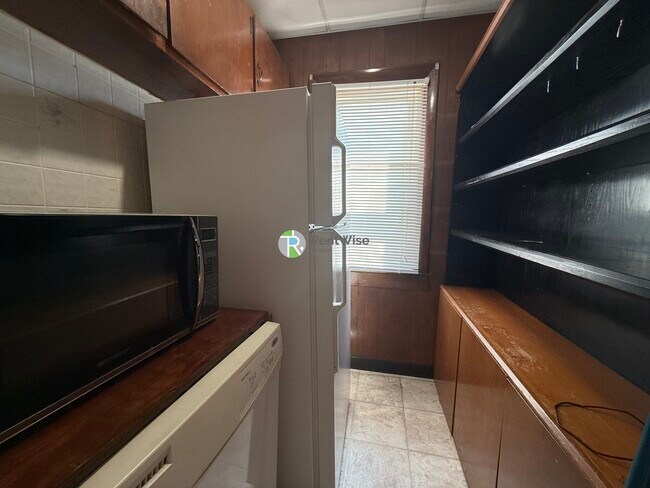 Building Photo - 53 Litchfield St