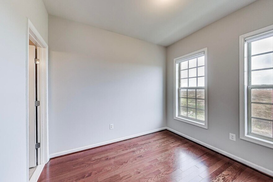 Building Photo - 816 Fair Winds Way