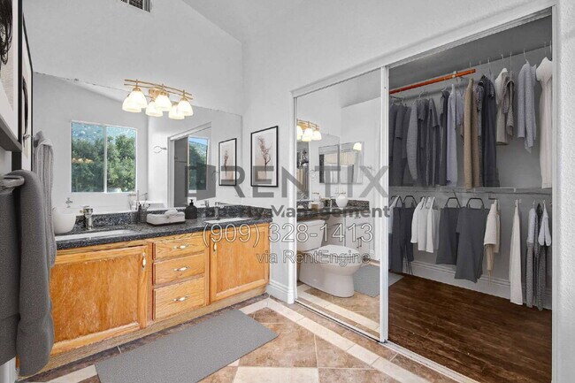 Building Photo - 6694 Cowboy St