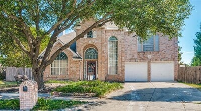 Building Photo - 5803 Gloucester Ct