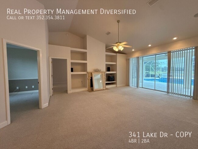 Building Photo - 341 Lake Dr
