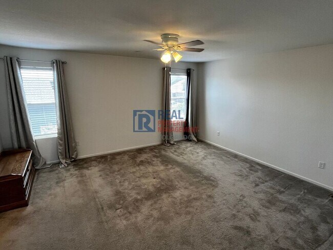 Building Photo - 3092 Cub Lake Dr
