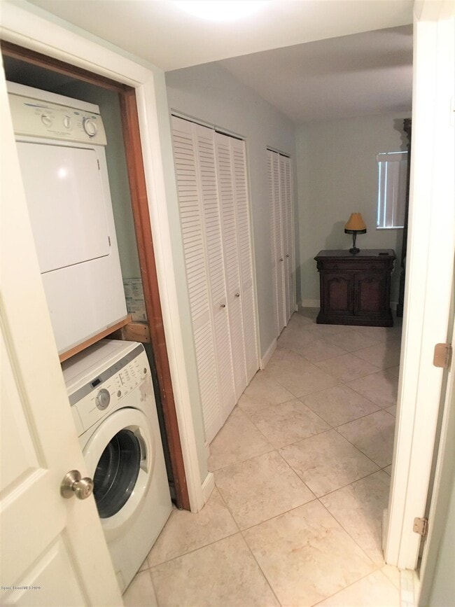 Building Photo - 3015 Kirkland Rd NE