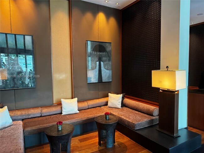 Building Photo - 101 20th St