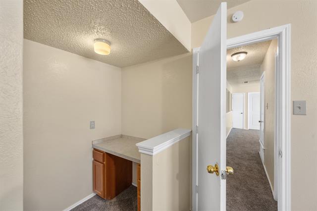 Building Photo - 911 Wellridge Dr