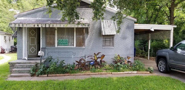 Building Photo - 1830 Earl St