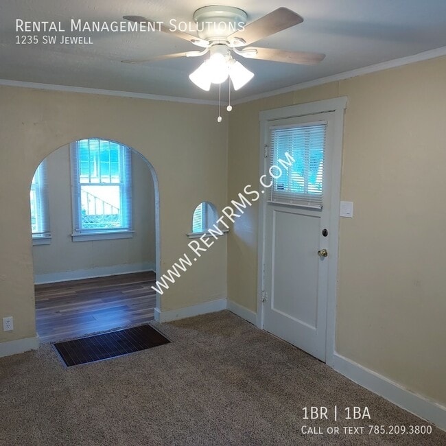 Building Photo - 1235 SW Jewell-