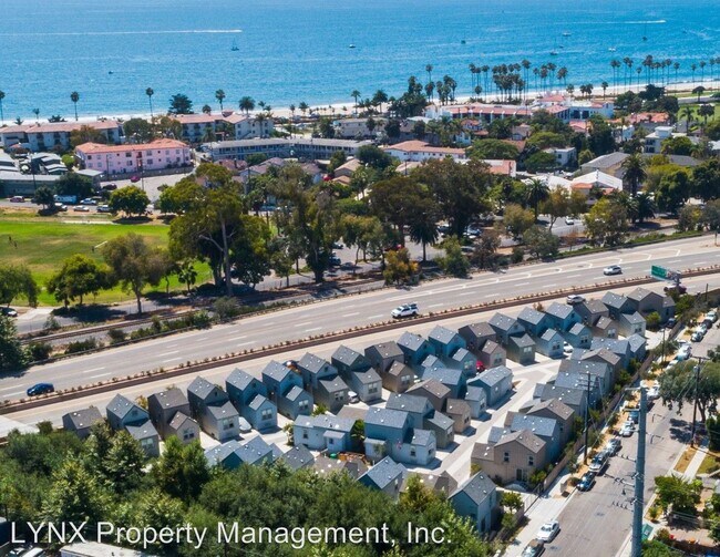 Primary Photo - 1130 Punta Gorda St