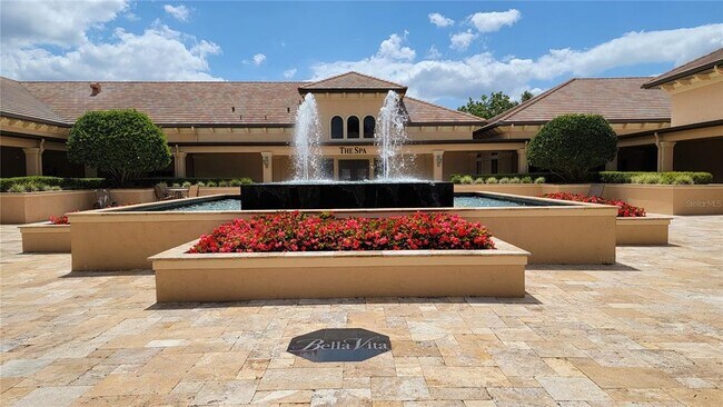 Building Photo - 482 W Fenway Dr