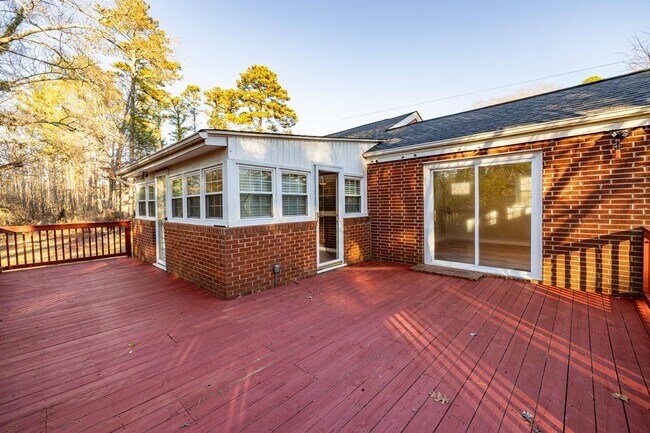 Building Photo - 6381 NC-73