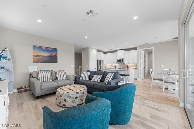 Building Photo - 2609 Seychelles Cir