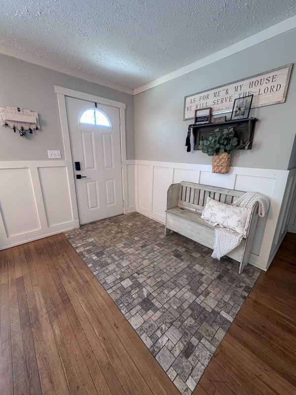 Building Photo - 222 S Vine St