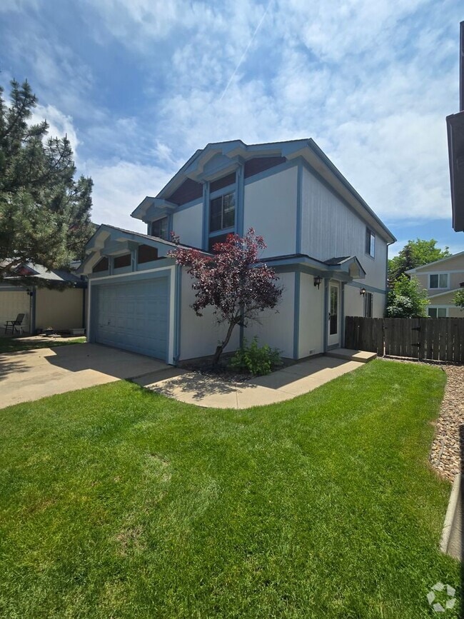 Building Photo - Three bedroom home in Franklin Square