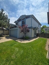 Building Photo - Three bedroom home in Franklin Square