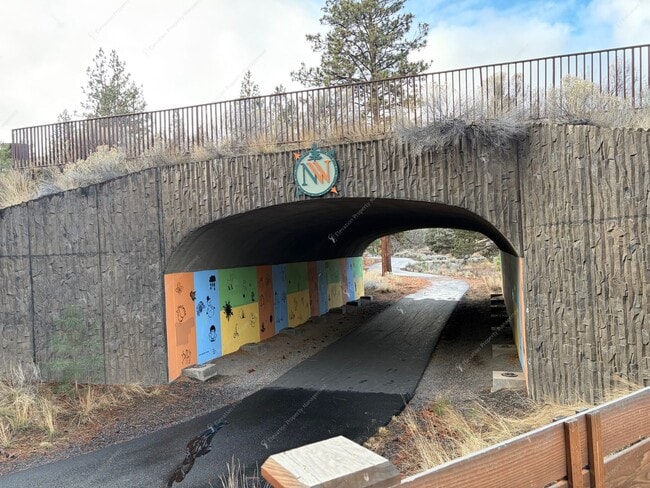 Building Photo - Stunning 2 BR home in Northwest Crossing