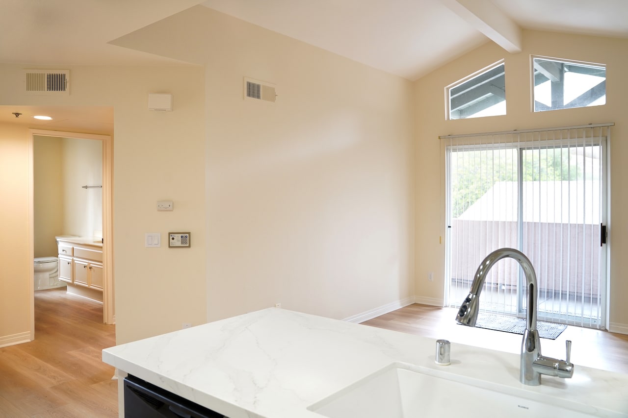 Building Photo - 17161 Alva Rd