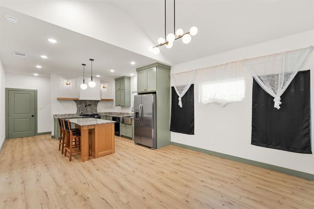 Building Photo - 3028 College Ave