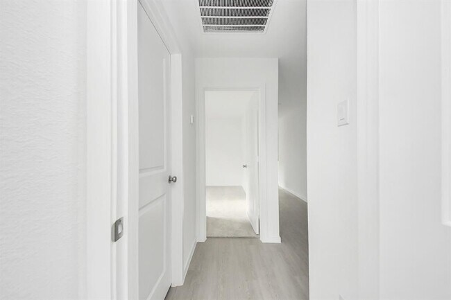 Building Photo - 26903 Yellow Corydalis Dr