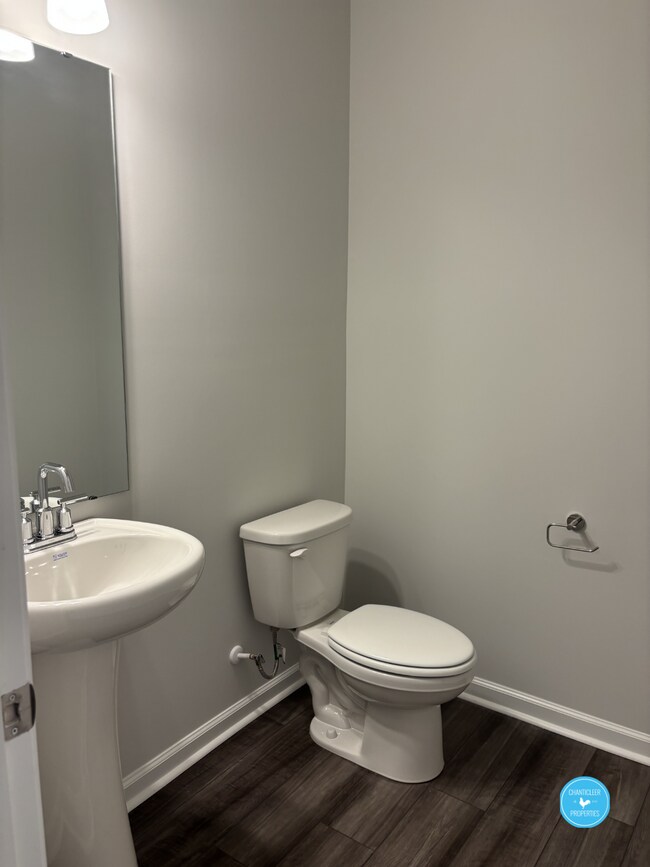 Building Photo - 1022 Poets Walk Rd