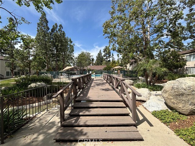 Building Photo - 1350 Cabrillo Park Dr