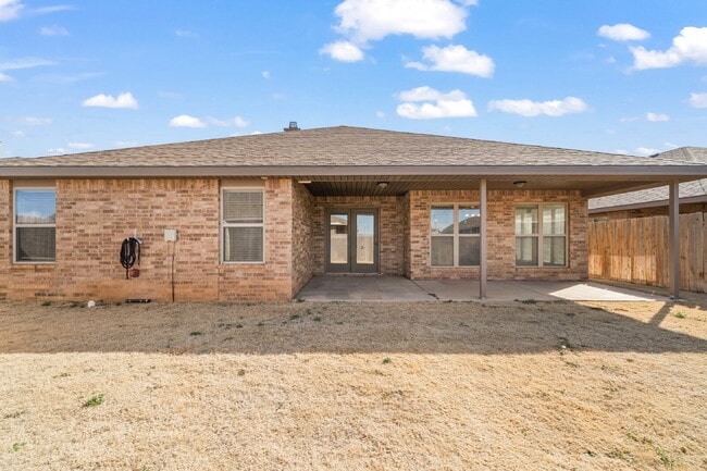 Building Photo - Beautiful 4/3/2 in Frenship ISD