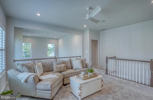 Building Photo - 33163 Oyster Cove Dr