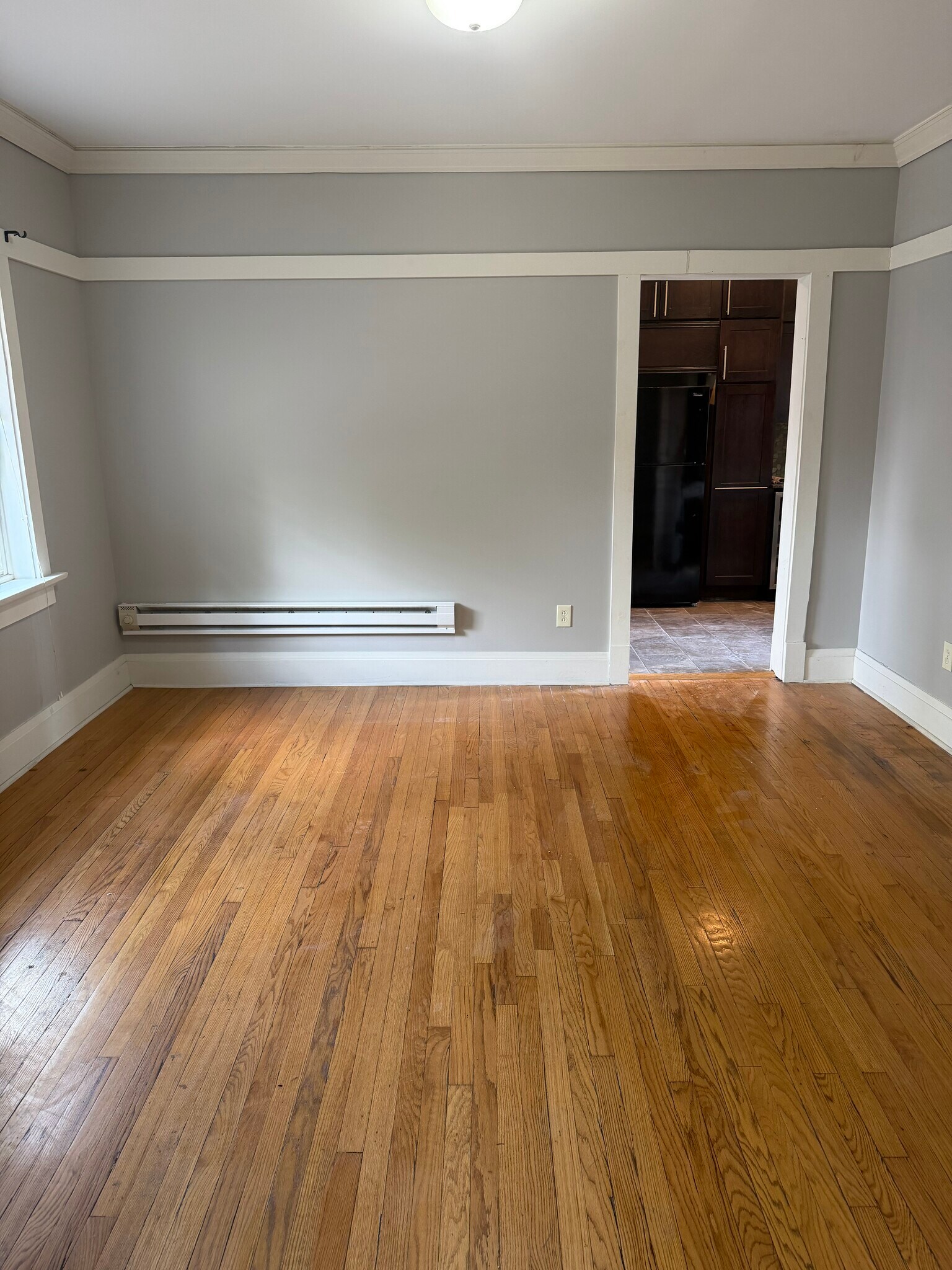 Building Photo - 421 13th St