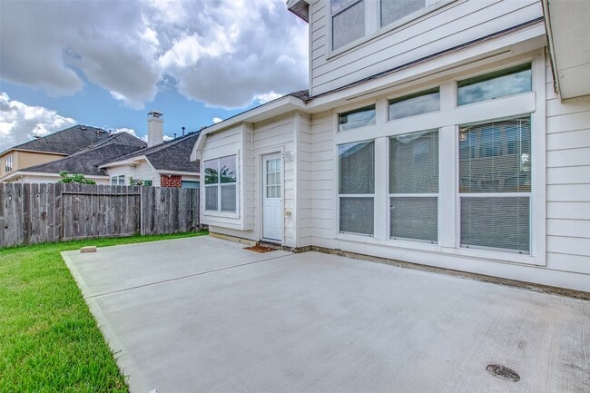 Building Photo - 12619 Colony Hill Ln